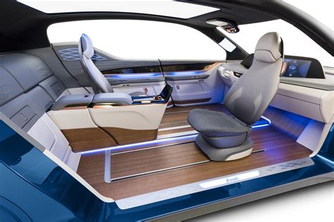 Yanfeng Interiors XiM18 shows off autonomous interior for the future