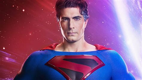 First Look at Brandon Routh's Superman Suit in 'Crisis' Crossover (PHOTO)