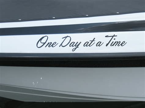 Boat Name Vinyl Lettering - BetaCuts Custom Vinyl Design & Sign Shop ...