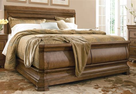 Universal Furniture New Lou Bedroom Collection