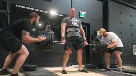 2023 WSM Mitchell Hooper Attempts Eddie Hall's Infamous 'Death By ...