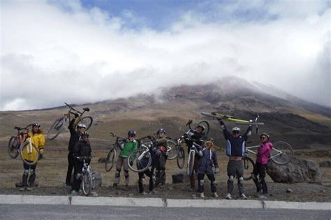 Cotopaxi Hiking & Biking Volcano 1 Day