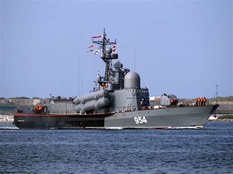 Missile Corvette "R-334 "Ivanovets" :: Black Sea Fleet Photoalbum