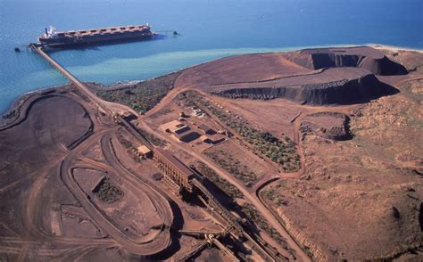 Mining iron oreLoading iron Ore on a ship at Dampier Western Australia. | Global Trade Review (GTR)