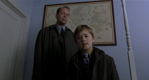 The Oscar Buzz: Failed Oscar Campaigns: "The Sixth Sense" (1999)