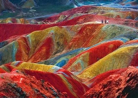 Colourful Rock Formations in the Zhangye Danxia Landform Geological Park, China - Unbelievable Info