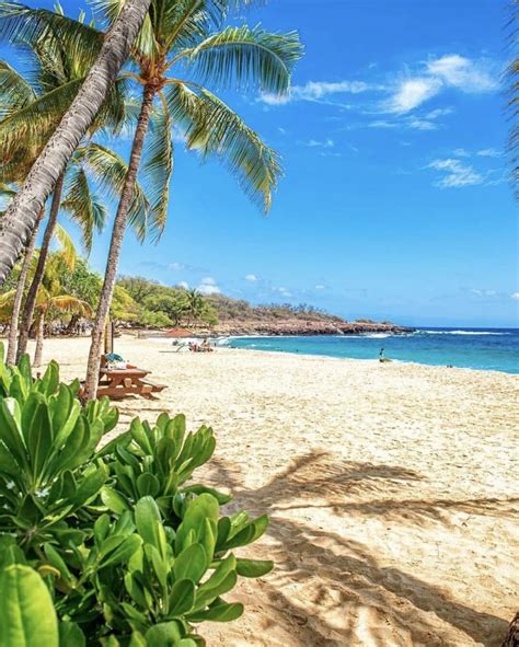 Hulopoe Beach on the island of Lanai | Lanai city, Beautiful beaches, Lanai island