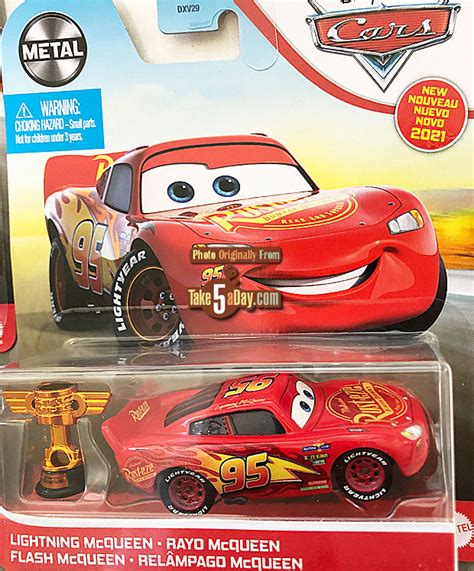 Take Five a Day » Blog Archive » Mattel Disney Pixar CARS: CARS Lighting McQueen with Piston Cup ...