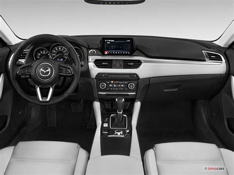 2017 Mazda Mazda6 Interior | U.S. News & World Report