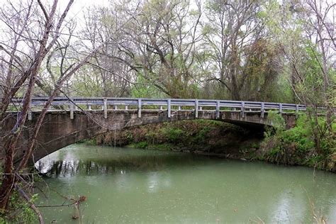 The Donkey Lady Bridge: San Antonio's Terrifying Folk Tale - Texas Hill Country