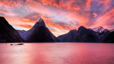 Pink Mountain Sunset Wallpapers - Top Free Pink Mountain Sunset Backgrounds - WallpaperAccess