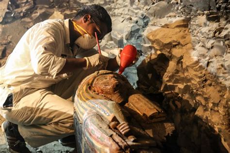 3,500-Year-Old Egyptian Tomb Opened [PHOTOS]