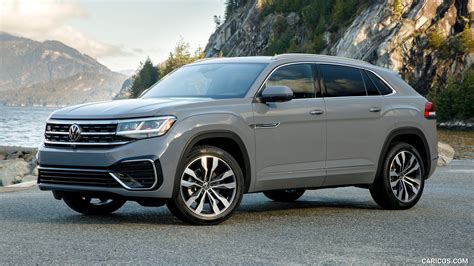 2020 Volkswagen Atlas Cross Sport SEL Premium R Line (Color: Pure Gray) - Front Three-Quarter ...