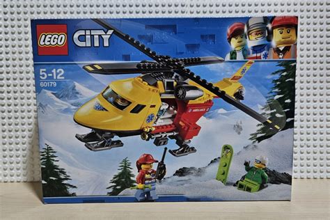 LEGO City 60179 Ambulance Helicopter, Hobbies & Toys, Toys & Games on ...