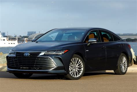 2024 Toyota Avalon Interior - Monthly Calendar 2024