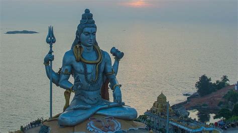 Rishikesh, India: Neelkanth Mahadev Temple