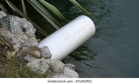 Overflow Pipe Stock Photo 471492902 | Shutterstock