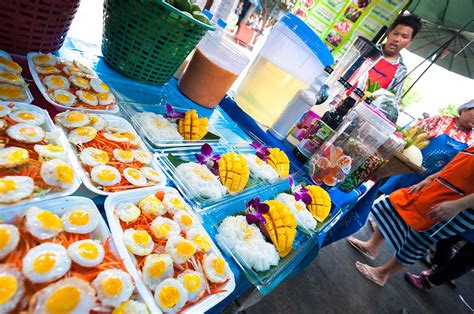 Chatuchak Weekend Market, Bangkok | StrippedPixel.com - Hong Kong & China Uncovered