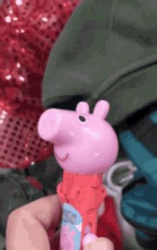 Peppa Pig Back To School Sticker - Peppa Pig Back To School - GIF'leri Keşfedin ve Paylaşın