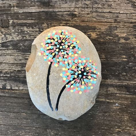 19+ Easy Rock Painting Ideas for Beginners | Cute Designs - NRB