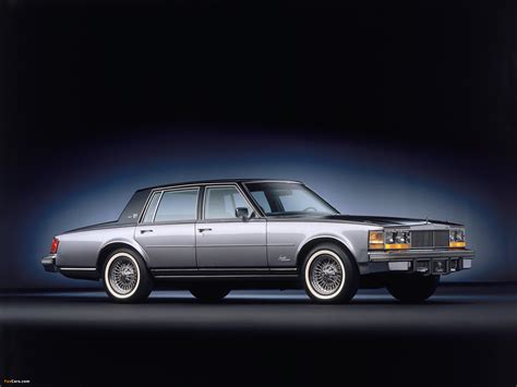 Photos of Cadillac Seville Elegante 1975–79 (2048x1536)