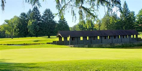 Pine Lakes Golf Club - Golf in Hubbard, Ohio