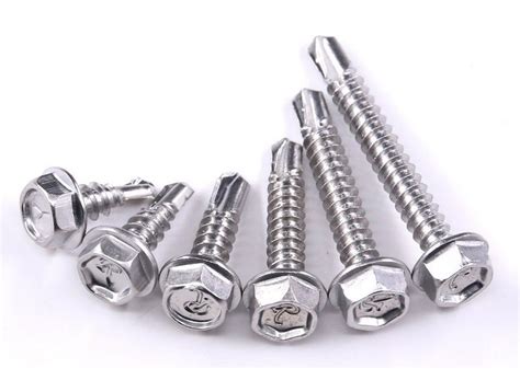 3 Best Screws for Metal Studs (Updated: December 2020)