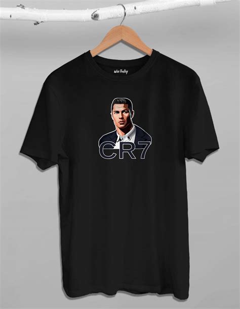 Ronaldo CR7 T-Shirt for all Football Fans