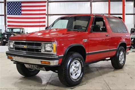 87 Chevy Blazer S 10