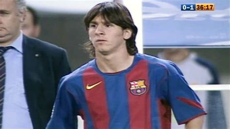 Lionel Messi Debut - Photos Lionel Messi From Each Year Of Historic Fc Barcelona Career Insider ...