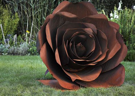 Rose Flower Corten Steel Sculpture , Rusted Metal Garden Sculptures