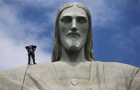 5 Reasons Why Christ the Redeemer Statue Is So Popular