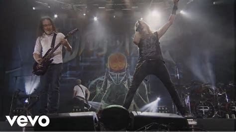 DragonForce - Valley of the Damned (live) - YouTube