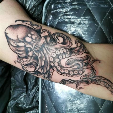 101 Awesome Kraken Tattoo Designs You Need To See! | Outsons | Men's Fashion Tips And Style ...