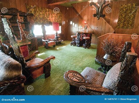 Graceland editorial photo. Image of interior, visitor - 16876741