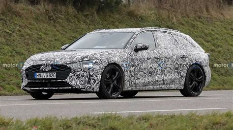 2023 Audi A4 Avant Makes Spy Photo Debut With Dual Exhaust