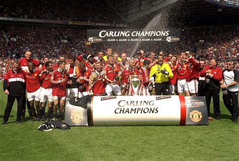 1999/00 Season Review: Record win for Man Utd