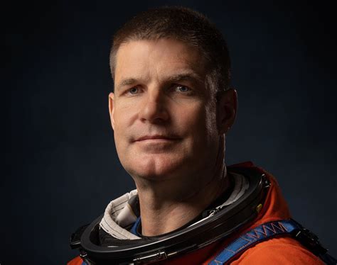 Jeremy Hansen: Artemis 2 Canadian astronaut will fly around the moon | Space