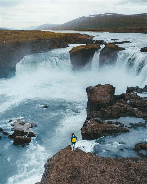 WATERFALLS ICELAND - Top 7 Most Beautiful Waterfalls in Iceland