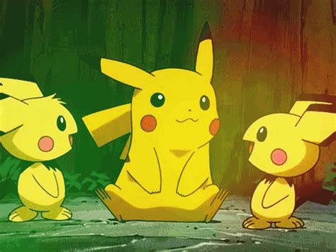 Pokemon Pikachu And Pichu GIF - Find & Share on GIPHY