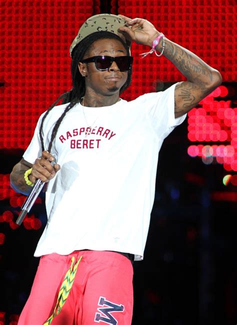 Lil Wayne performs in Florida - All Photos - UPI.com