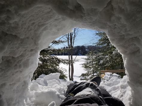 Snow fort building techniques from an expert - Cottage Life