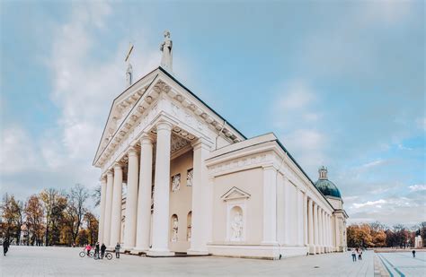 Vilnius Cathedral – Walkable Vilnius