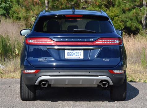 2019-lincoln-mkc-black-label-rear-2 : Automotive Addicts