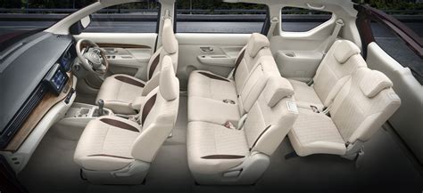 Images of Maruti Ertiga – Exterior & Interior Photo Gallery - Autohexa ...