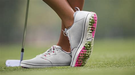 Nike Golf Reveals New Women’s Lunar Adapt Shoe - Nike News