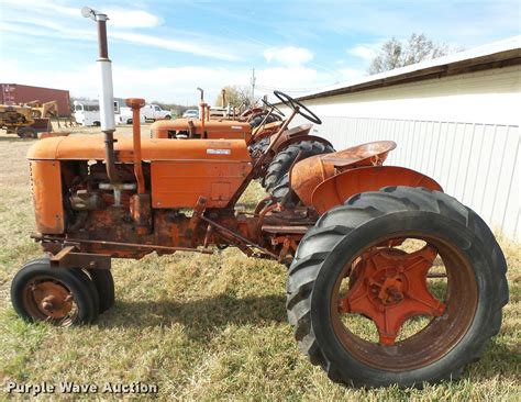 1947 Case VAC tractor in Buhler, KS | Item DF9072 sold | Purple Wave