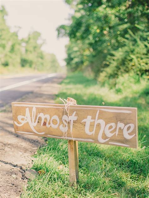 The Best Rustic Wedding Signs for Your Indoor or Outdoor Celebration | Rustic wedding signs ...