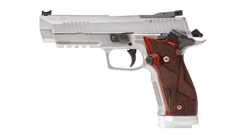 Review: SIG Sauer P226 XFive | An NRA Shooting Sports Journal