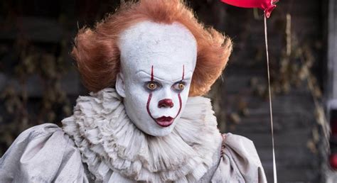 Muñeco de Pennywise es quemado por una pareja asustada en EUA